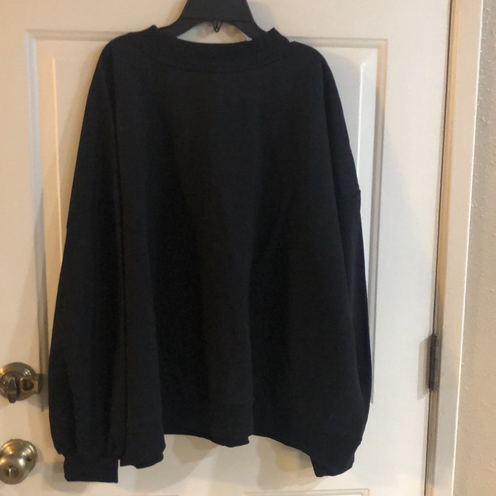 BLACK SWEATER BY ASOS CURVE